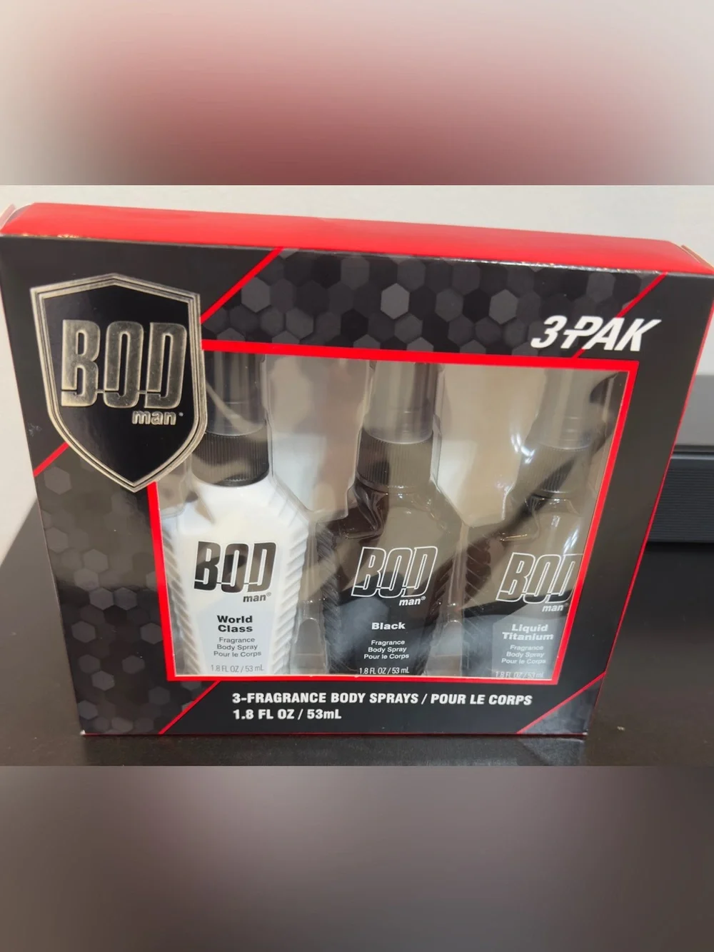 Bond man 3-Pack Fragrance Body Sprays - Black & White:1.8 FLOZ/53 ml. New w box